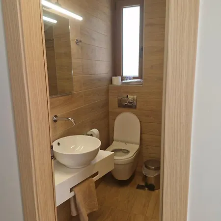 Smaragdos Thassos Boutique *