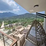 Smaragdos Thassos Boutique Chrysi Ammoudia