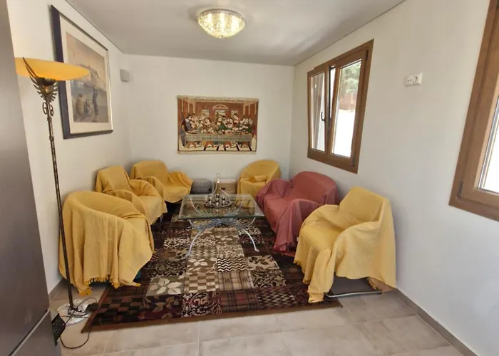 Smaragdos Thassos Boutique